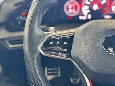 2022 Volkswagen Golf GTI S