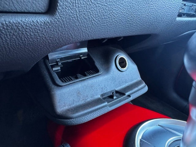 2004 Chevrolet SSR Base