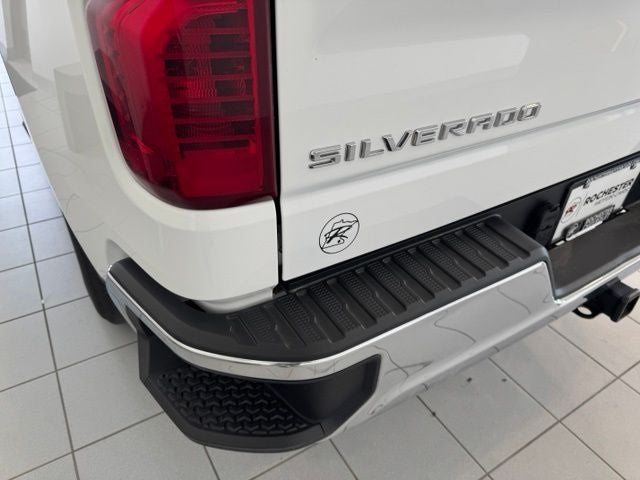 2024 Chevrolet Silverado 1500 LT LT1