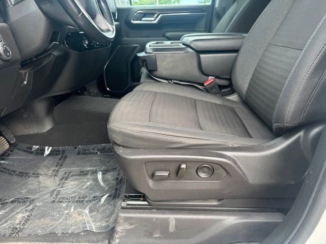 2024 Chevrolet Silverado 1500 LT LT1