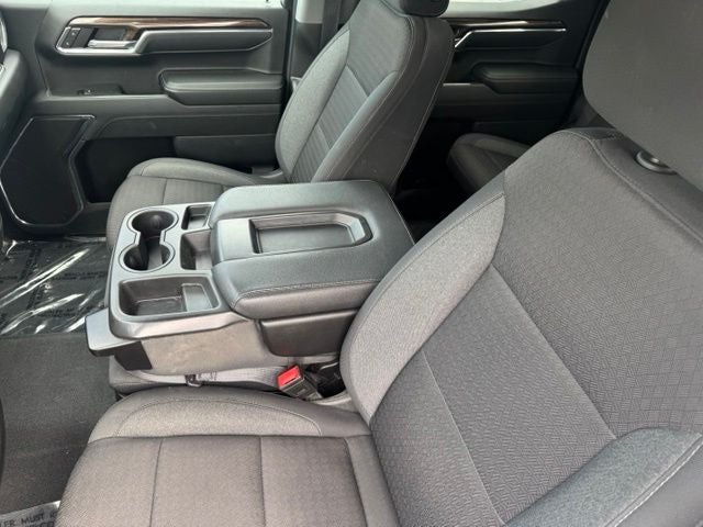 2024 Chevrolet Silverado 1500 LT LT1