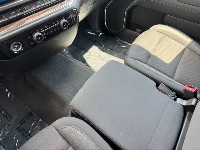 2024 Chevrolet Silverado 1500 LT LT1