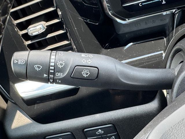 2024 Chevrolet Silverado 1500 LT LT1