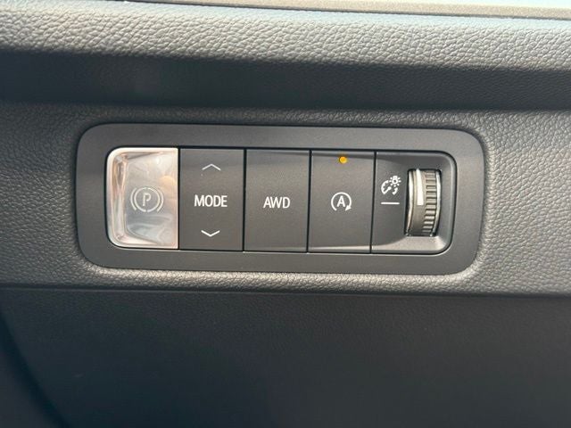 2025 Chevrolet Traverse LT 2LT