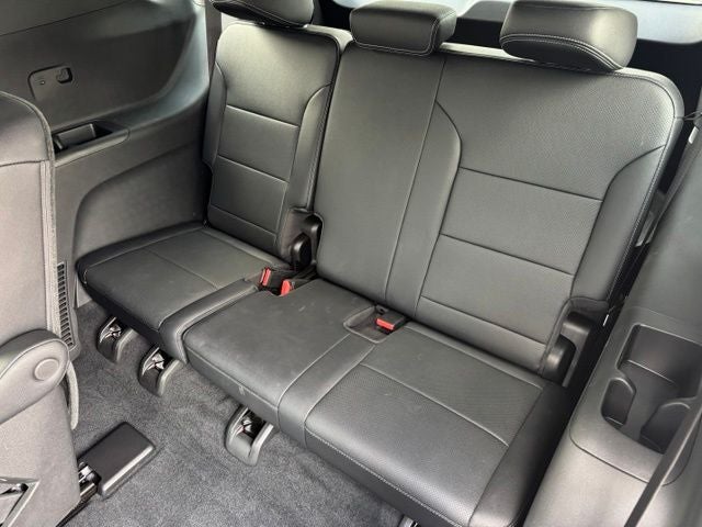 2025 Chevrolet Traverse LT 2LT