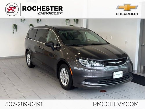 2017 Chrysler Pacifica Touring