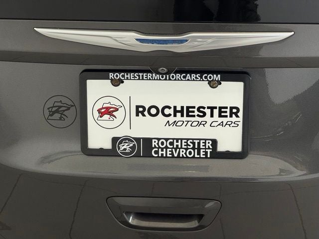 2017 Chrysler Pacifica Touring