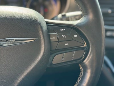 2020 Chrysler Pacifica Touring