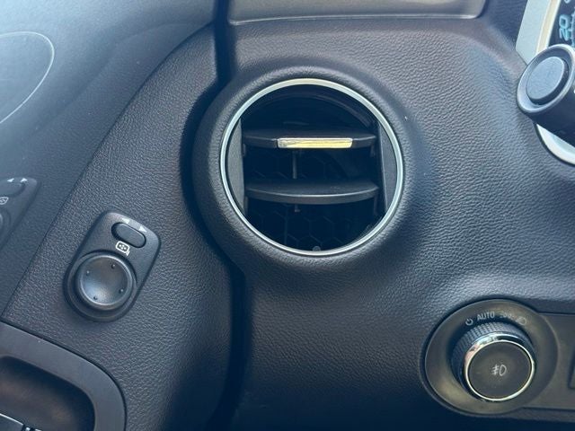 2011 Chevrolet Camaro SS 2SS