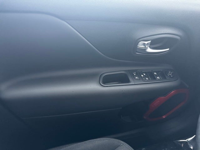 2019 Jeep Renegade Trailhawk