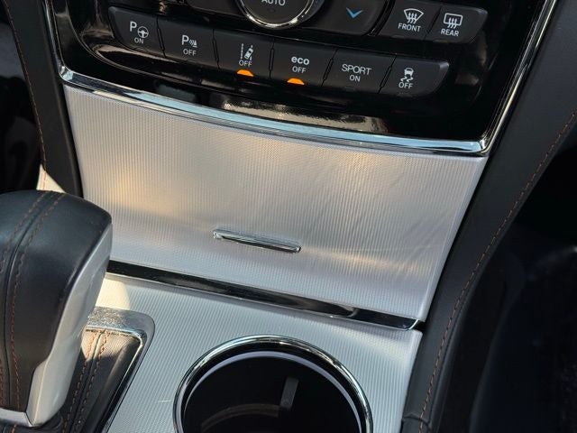 2020 Jeep Grand Cherokee Summit