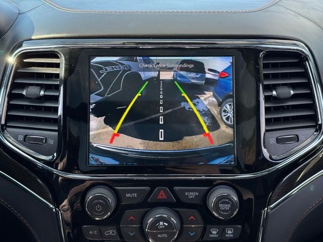 2020 Jeep Grand Cherokee Summit