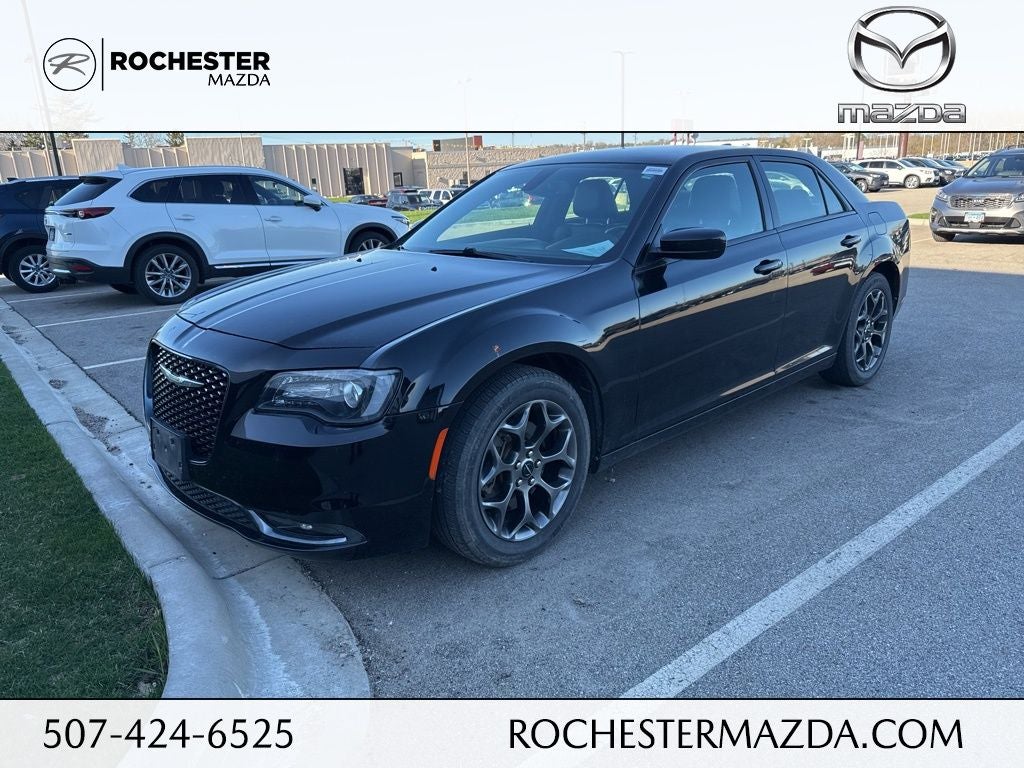 2018 Chrysler 300 S
