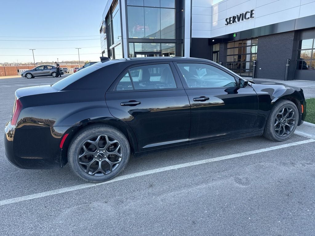 2018 Chrysler 300 S