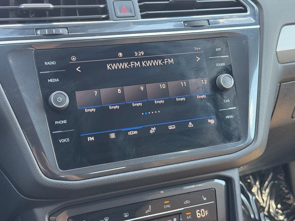 2022 Volkswagen Tiguan 2.0T SE FWD