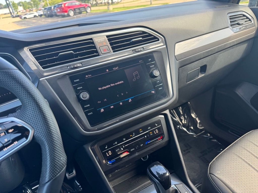 2023 Volkswagen Tiguan 2.0T SE R-Line Black