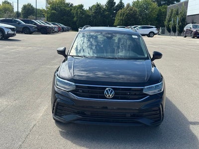 2023 Volkswagen Tiguan 2.0T SE R-Line Black