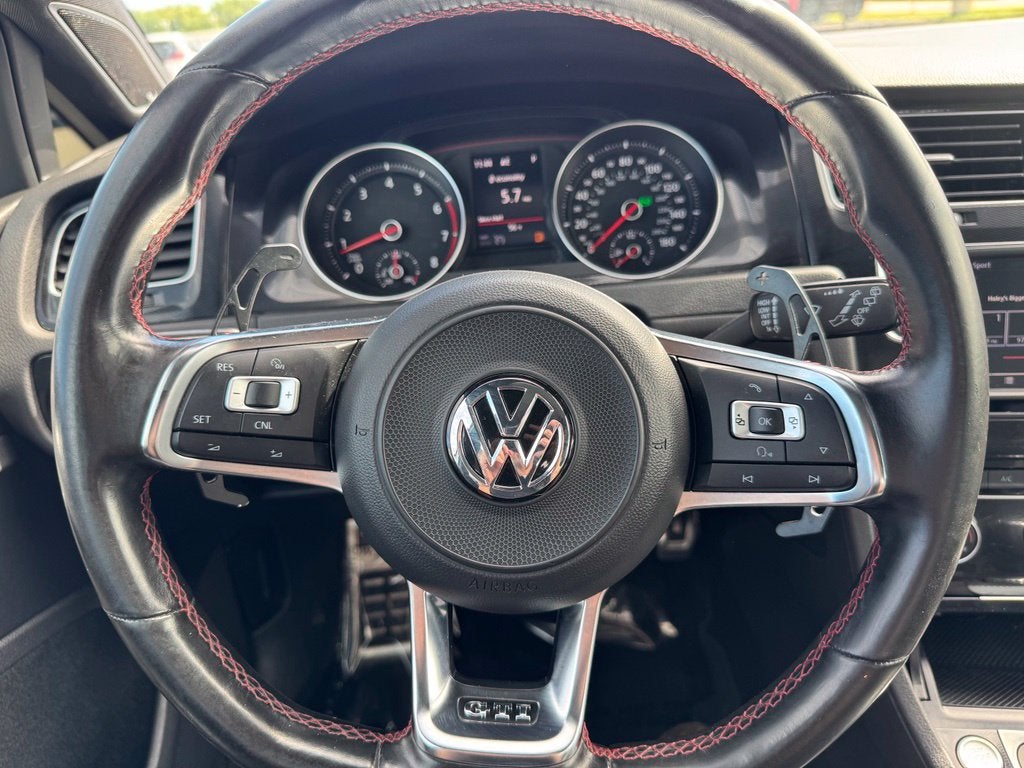 2017 Volkswagen Golf GTI SE