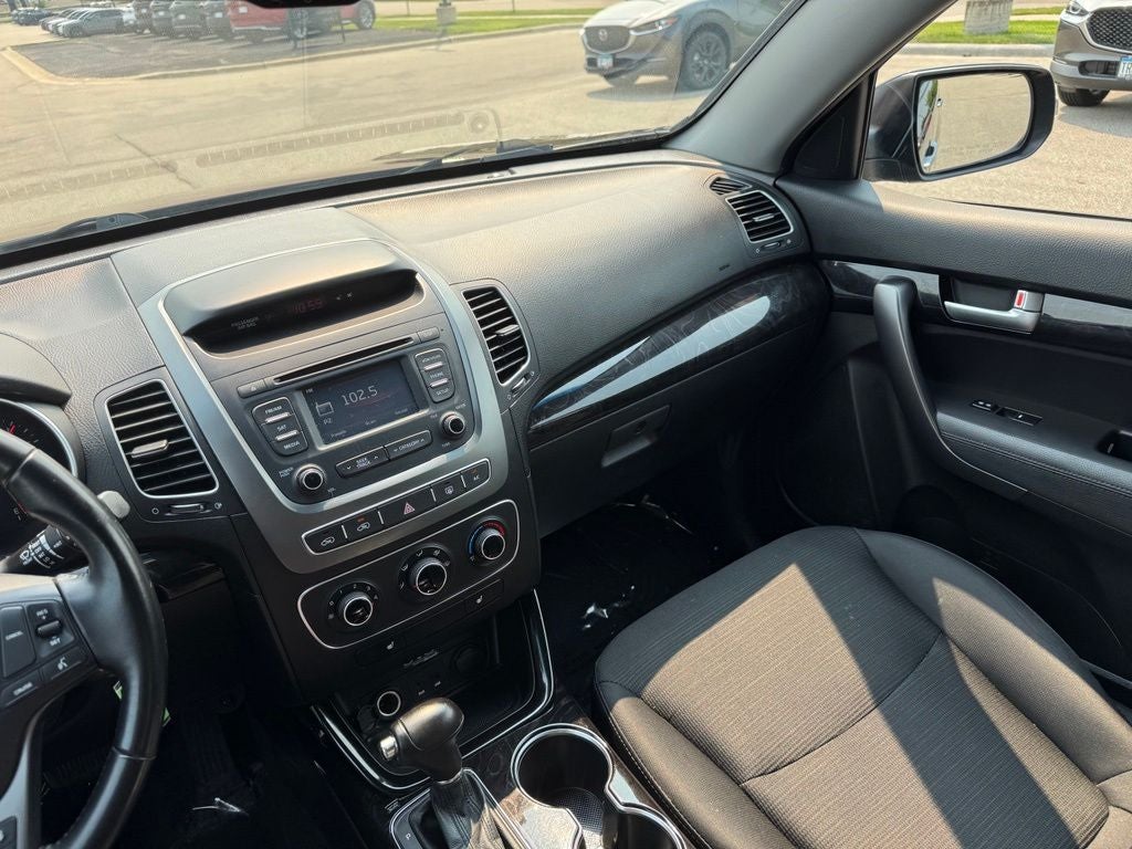 2015 Kia Sorento LX