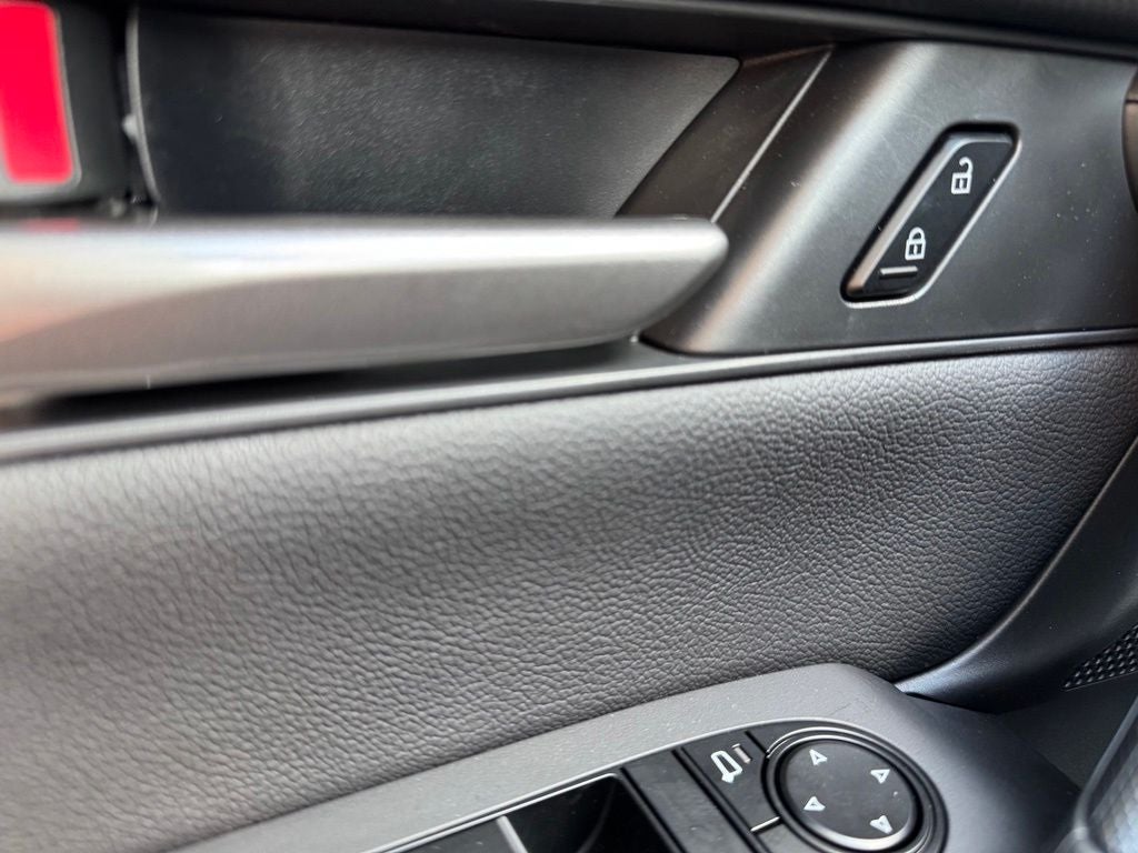 2025 Mazda Mazda CX-50 2.5 S Select Package