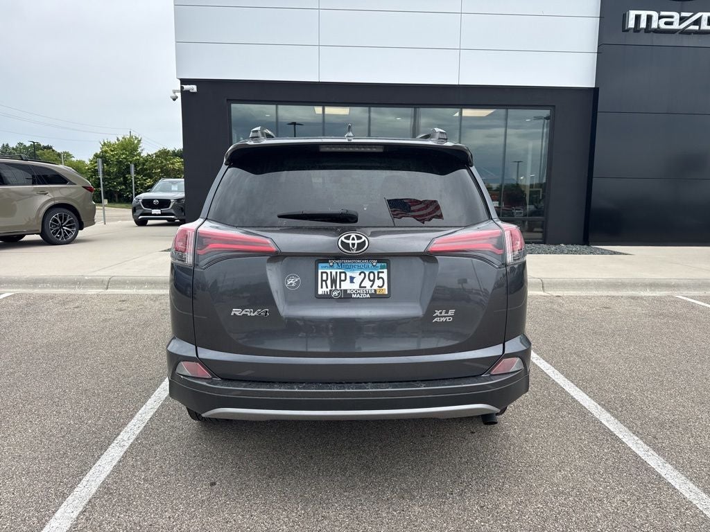2018 Toyota RAV4 XLE