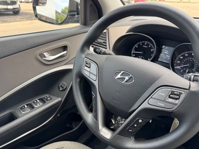 2018 Hyundai Santa Fe SE