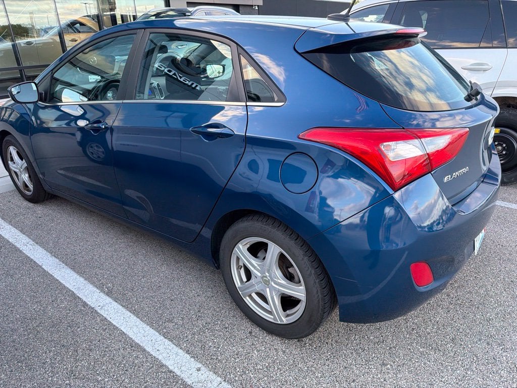 2016 Hyundai Elantra GT Base