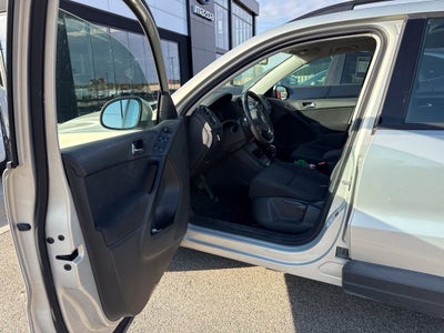 2015 Volkswagen Tiguan S 4Motion