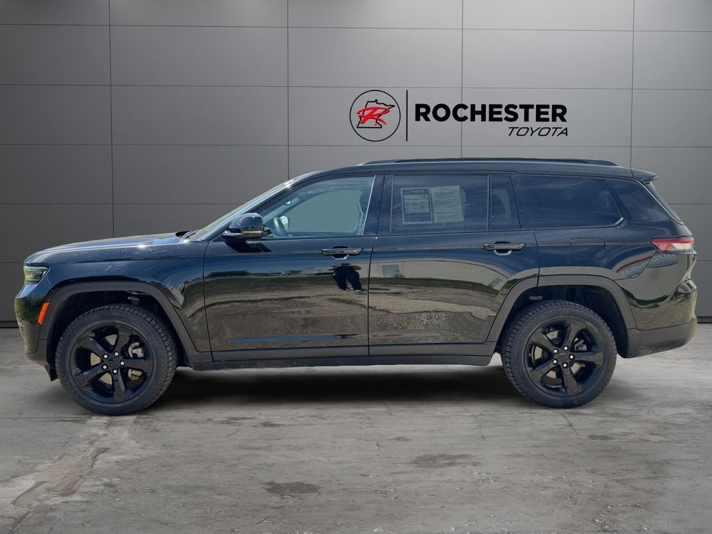Used 2022 Jeep Grand Cherokee L Altitude with VIN 1C4RJKAG7N8518966 for sale in Rochester, Minnesota