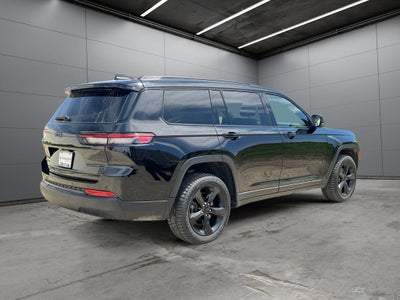 2022 Jeep Grand Cherokee L Altitude 4WD
