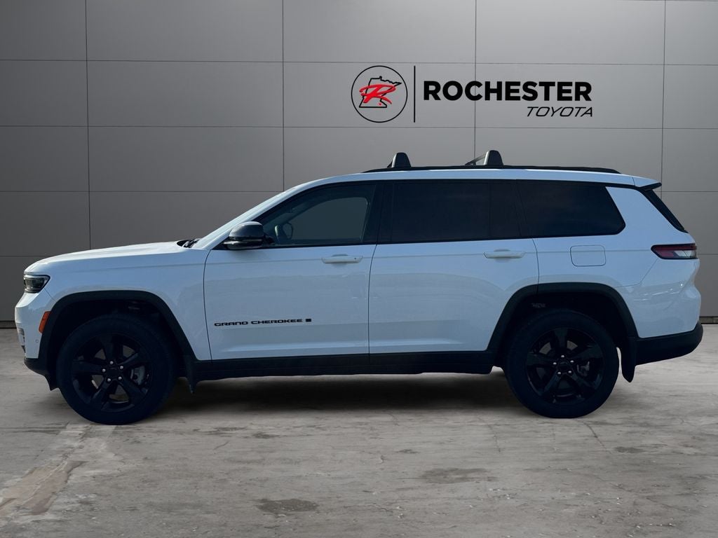 Used 2023 Jeep Grand Cherokee L Limited with VIN 1C4RJKBG4P8776993 for sale in Rochester, Minnesota