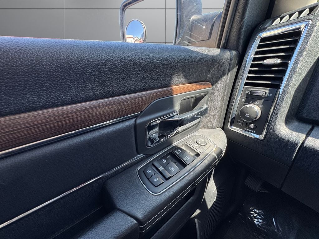 2014 RAM 1500 Laramie 4WD