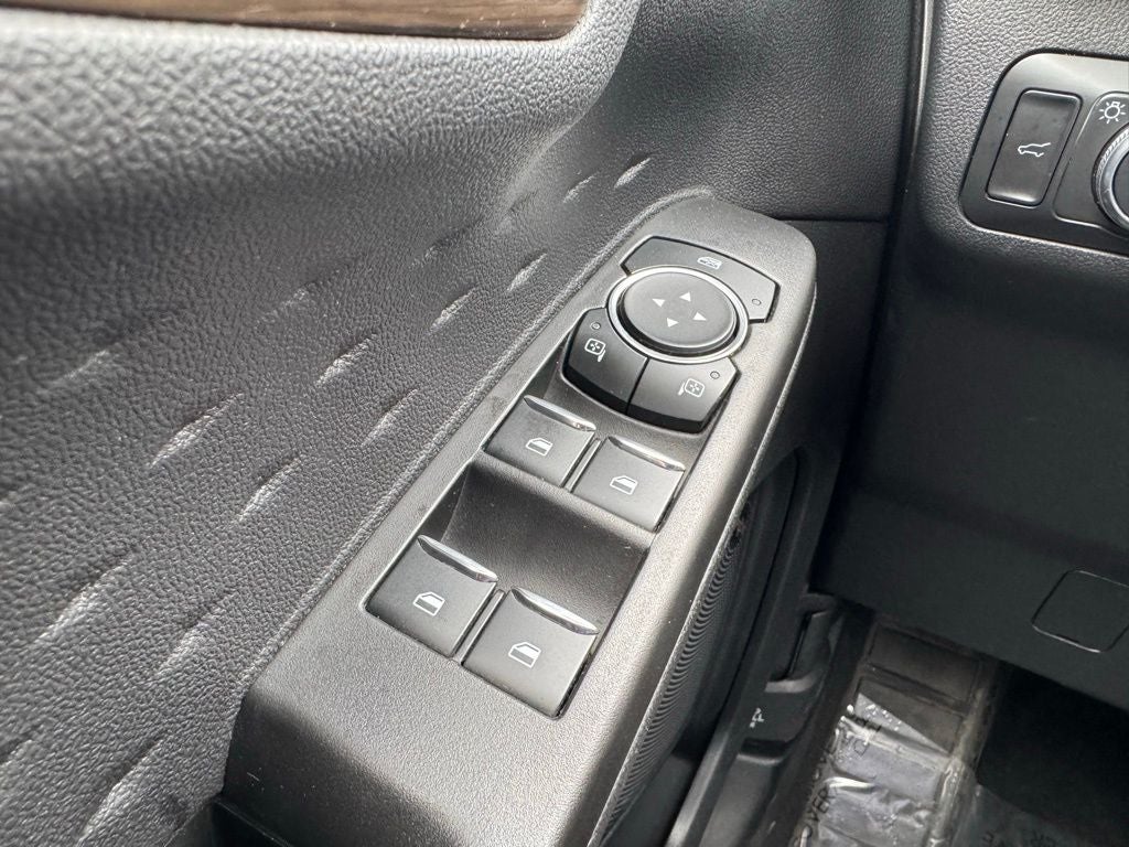 2020 Ford Escape Titanium AWD
