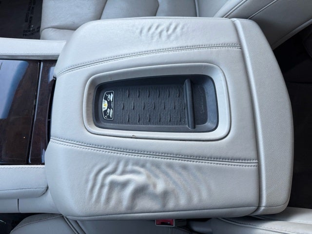 2016 Cadillac Escalade ESV Luxury 4WD