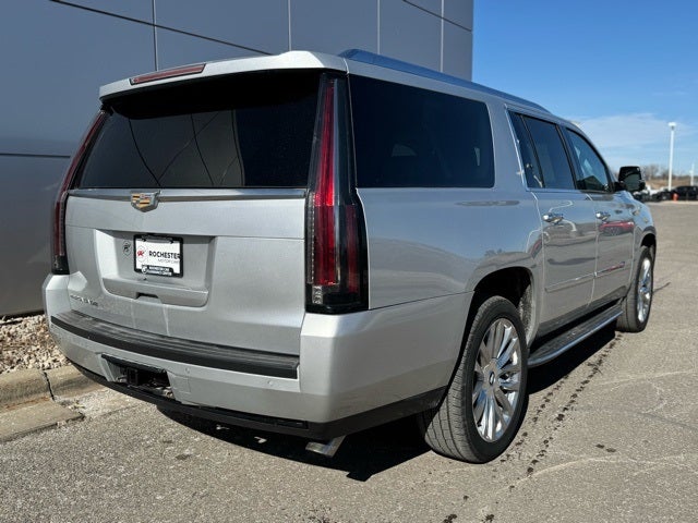 2016 Cadillac Escalade ESV Luxury 4WD