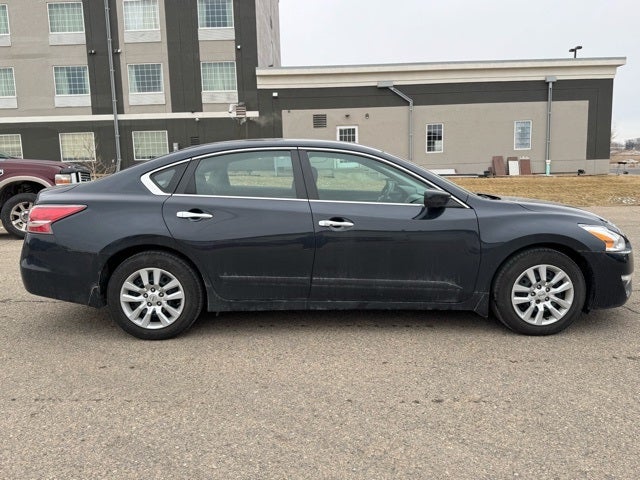 2015 Nissan Altima 2.5 S FWD