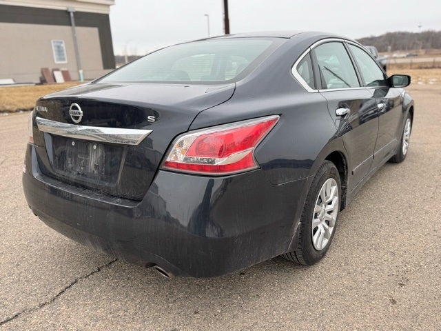 2015 Nissan Altima 2.5 S FWD