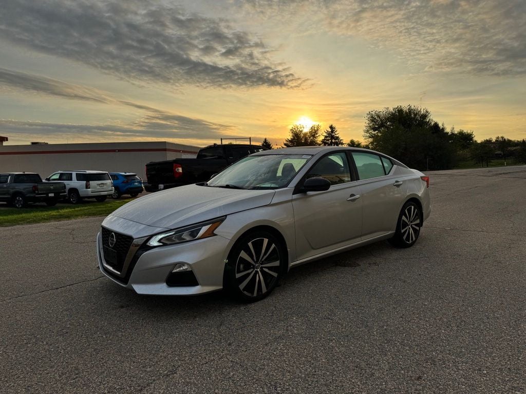 2021 Nissan Altima 2.5 SR FWD