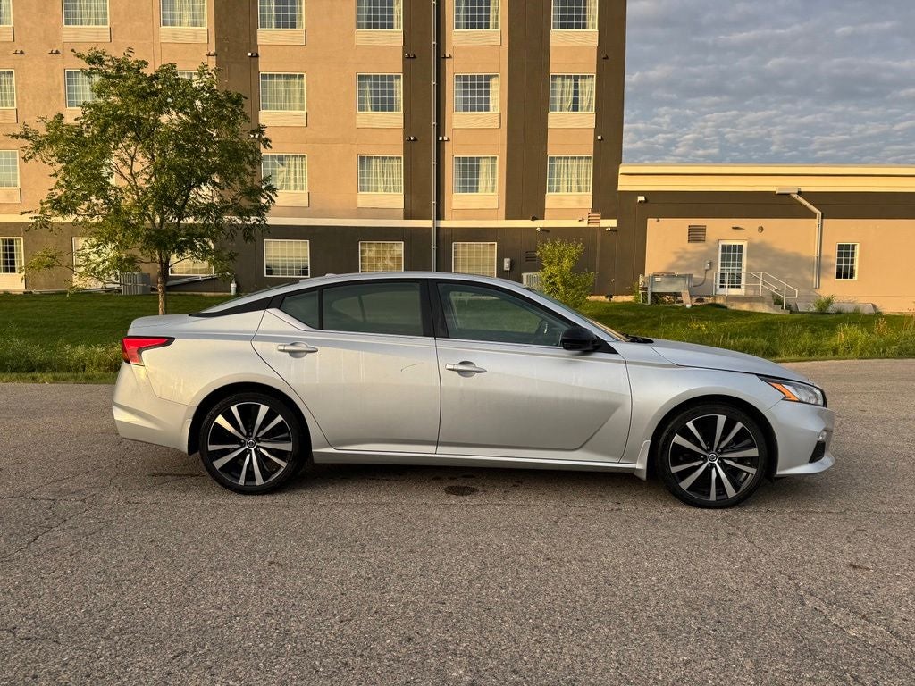 2021 Nissan Altima 2.5 SR FWD