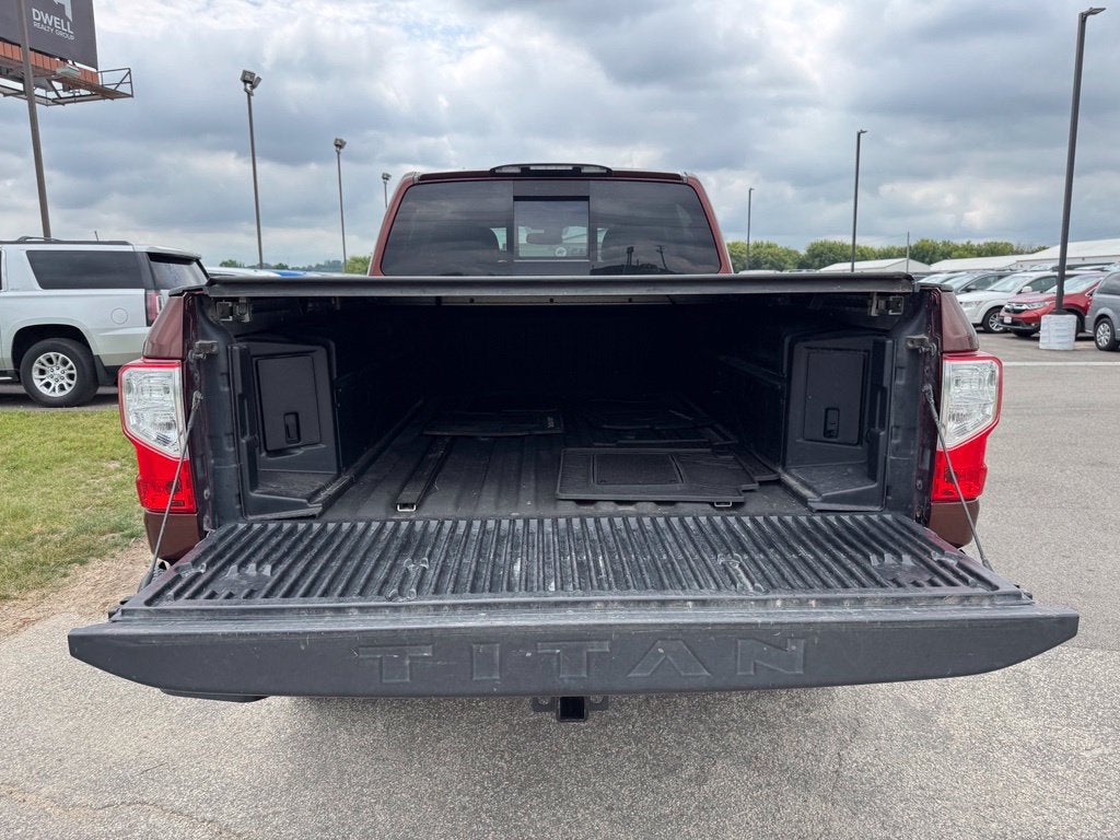 2016 Nissan Titan XD Platinum Reserve 4WD