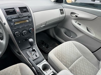 2009 Toyota Corolla LE FWD