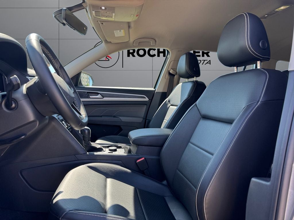 2023 Volkswagen Atlas 3.6L V6 SE w/Technology AWD
