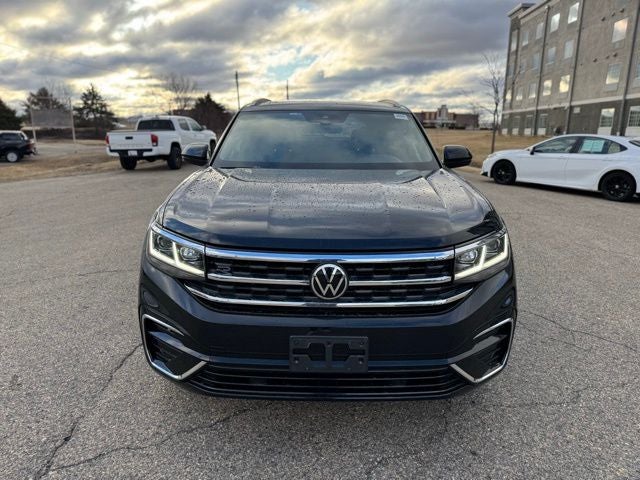 2022 Volkswagen Atlas Cross Sport 2.0T SEL R-Line AWD