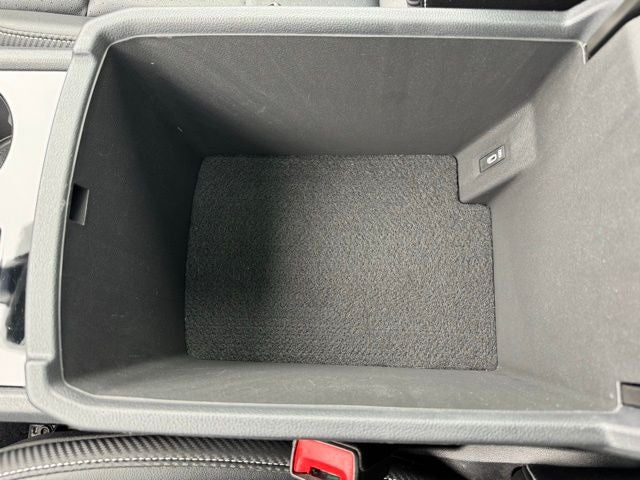 2022 Volkswagen Atlas Cross Sport 2.0T SEL R-Line AWD