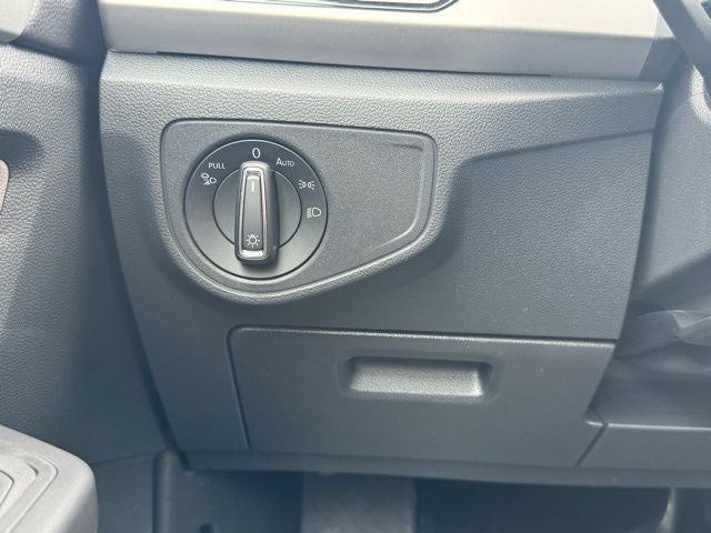 2022 Volkswagen Atlas Cross Sport 2.0T SEL R-Line AWD