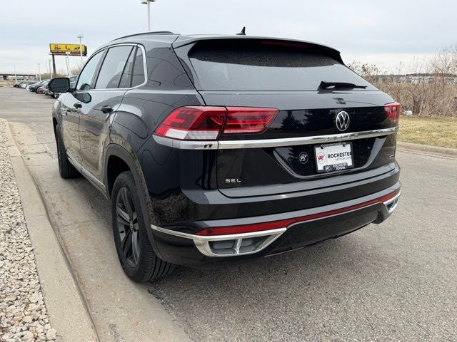 2022 Volkswagen Atlas Cross Sport 2.0T SEL R-Line AWD