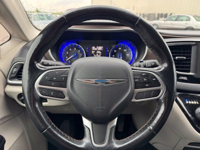 2019 Chrysler Pacifica Touring L FWD