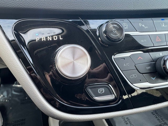 2024 Chrysler Pacifica Touring L FWD