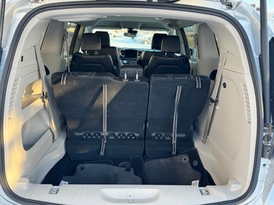 2024 Chrysler Pacifica Touring L FWD