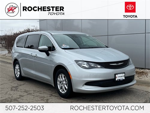 2023 Chrysler Voyager LX FWD